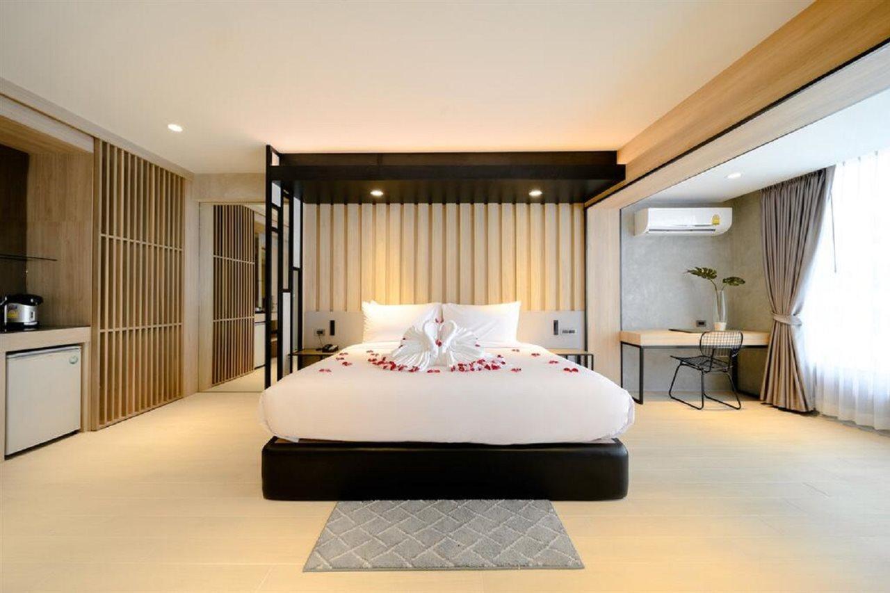 Loft Bangkok Hotel - SHA Extra Plus Bagian luar foto