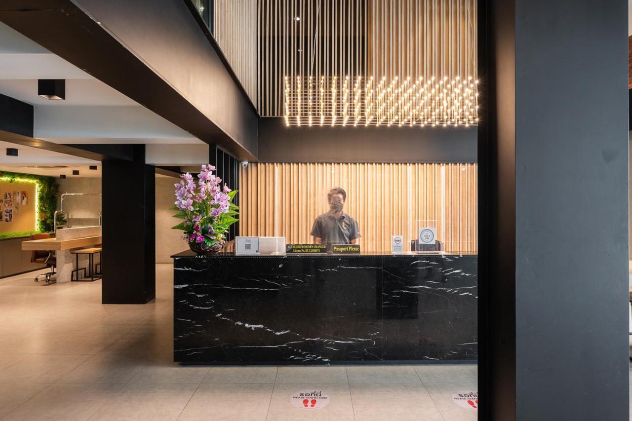 Loft Bangkok Hotel - SHA Extra Plus Bagian luar foto