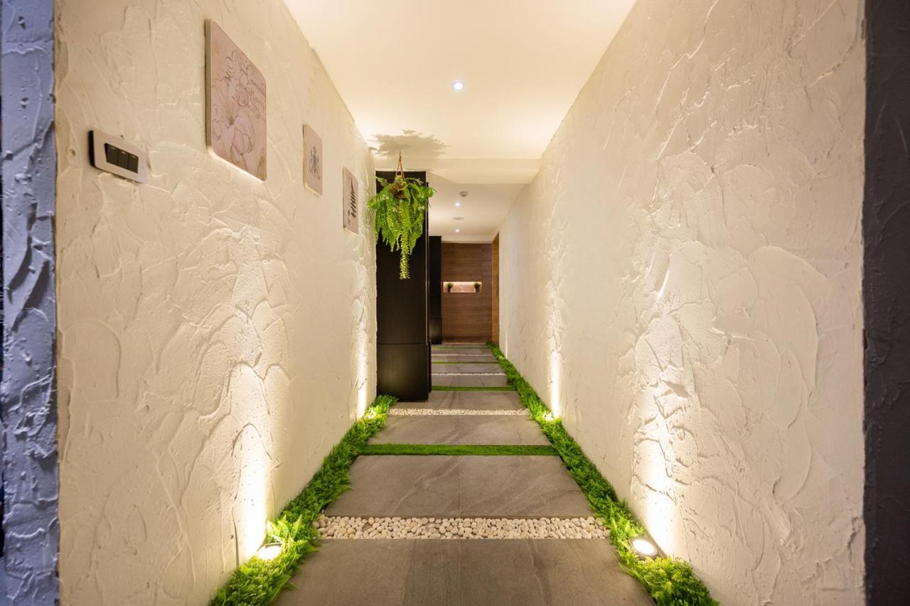 Loft Bangkok Hotel - SHA Extra Plus Bagian luar foto