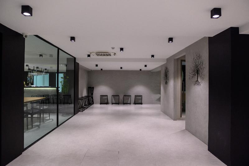 Loft Bangkok Hotel - SHA Extra Plus Bagian luar foto